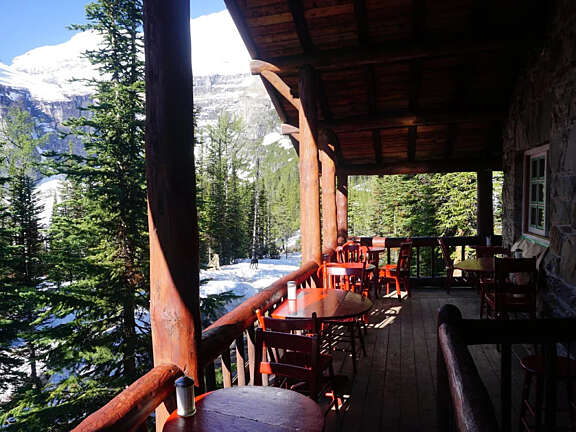 Plain of Six Glaciers Tea House