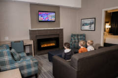 Mountaineer Lodge King Explorer Suite