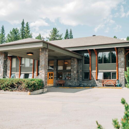 Mountaineer Lodge Lake Louise Hotel - your winter or summer destination for fun, relaxation, and adventure