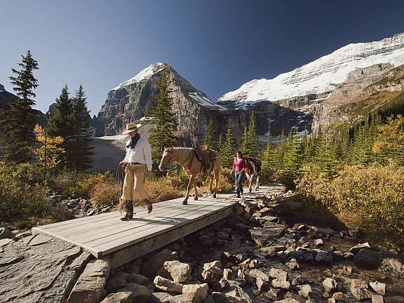 Horseback Riding Lake Louise Sm