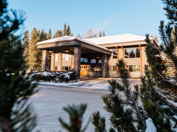Mountaineer Lodge DEC 30